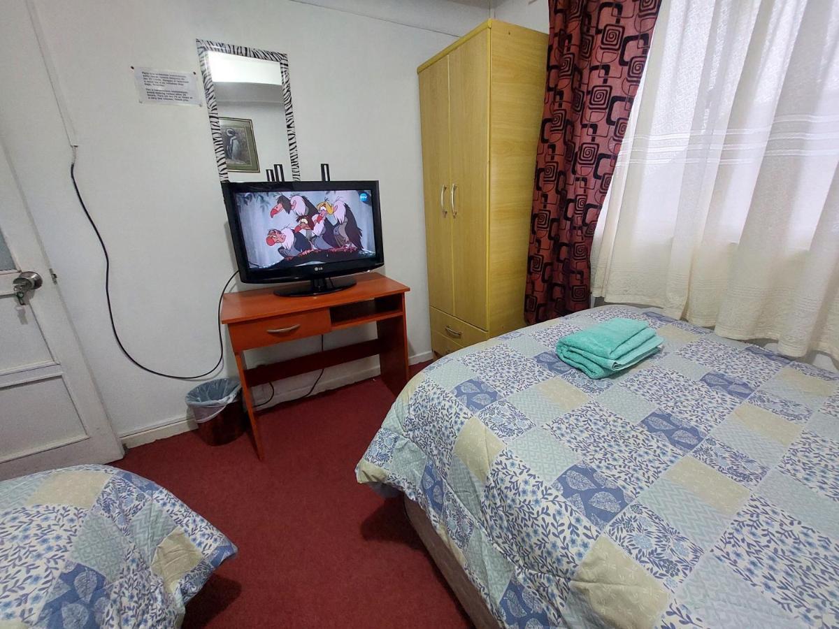 Hospedaje Familiar بونتا أريناس المظهر الخارجي الصورة